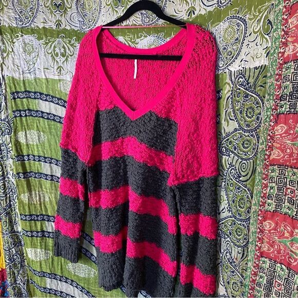 NWOT Free People Pink and Gray Songbird Striped Sweater Size Medium - Picture 7 of 14